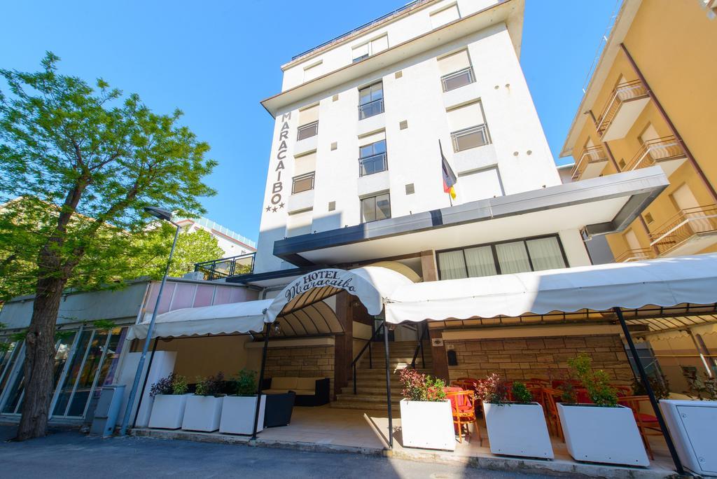 Hotel Maracaibo Rimini Exterior foto